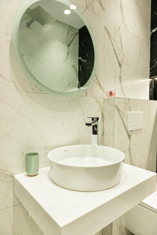 Cozy And Chic Studio Apartment Τίρανα Εξωτερικό φωτογραφία