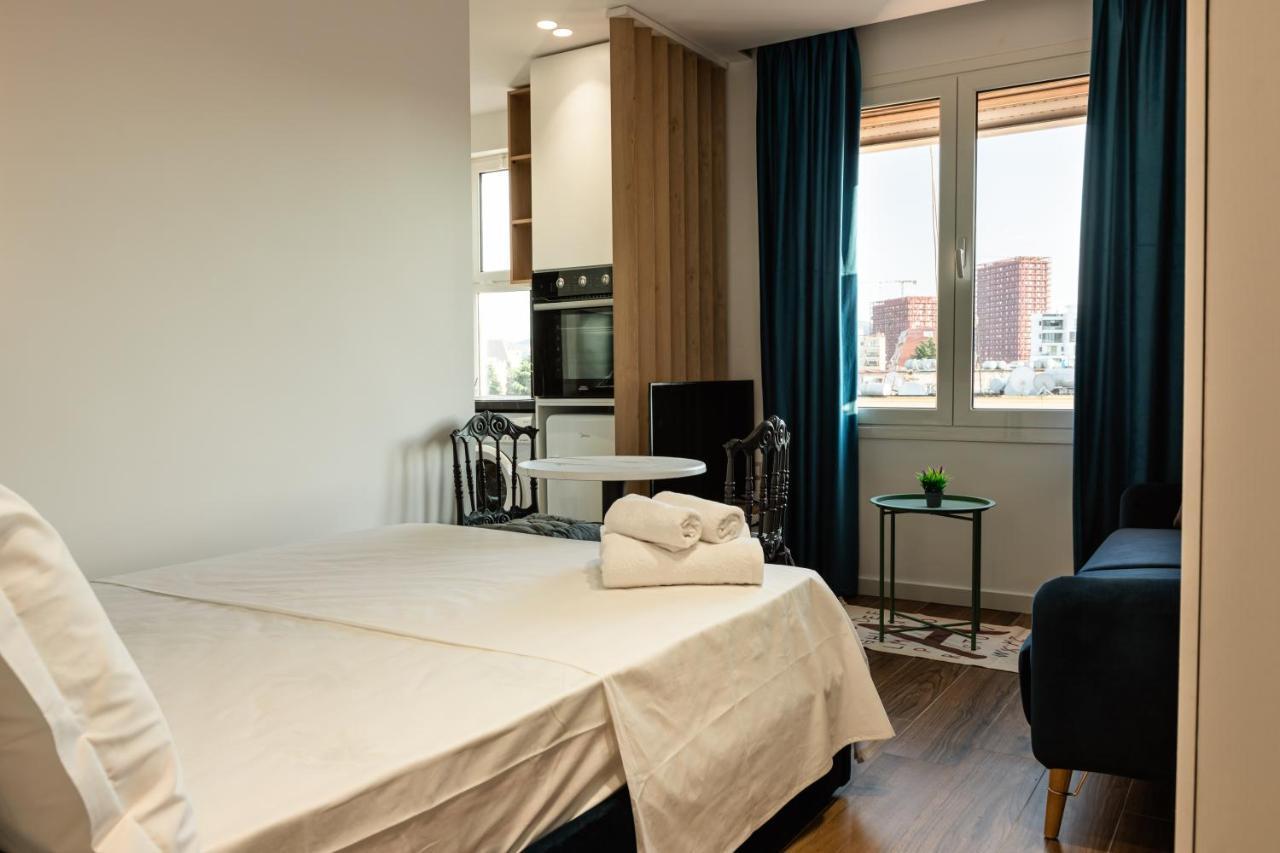 Cozy And Chic Studio Apartment Τίρανα Εξωτερικό φωτογραφία